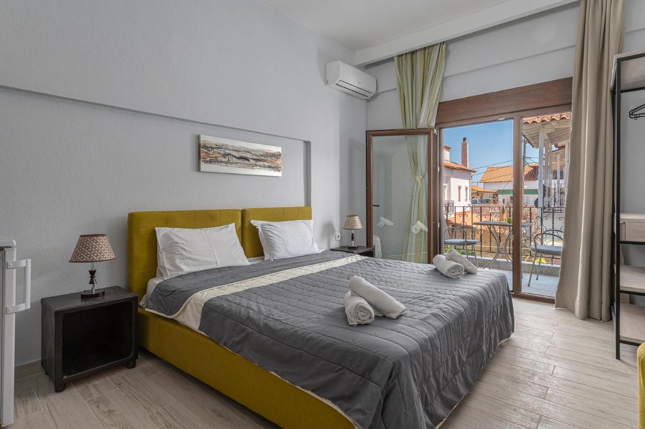 Adonis Hotel Pefkochori Eksteriør billede