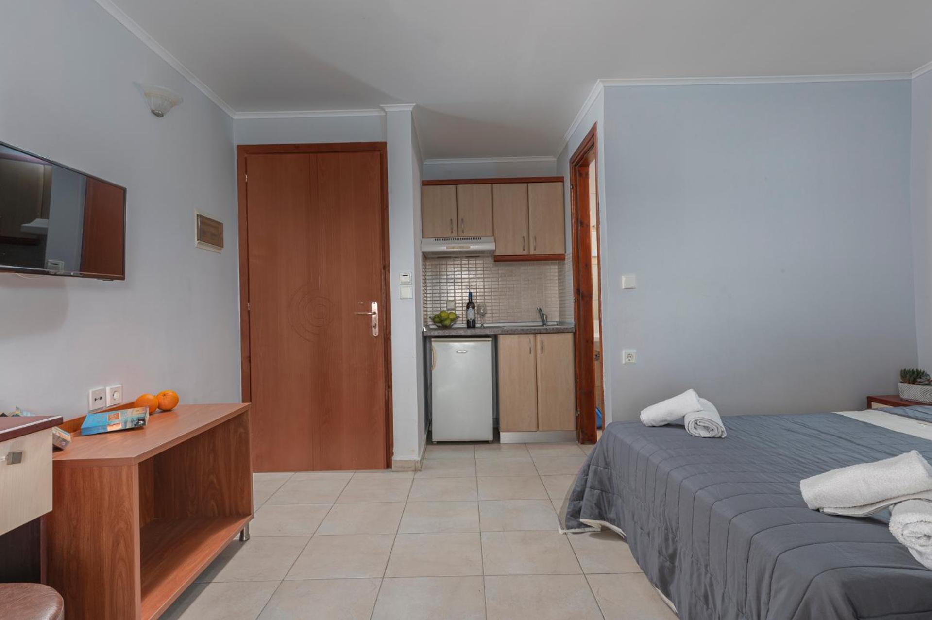 Adonis Hotel Pefkochori Værelse billede